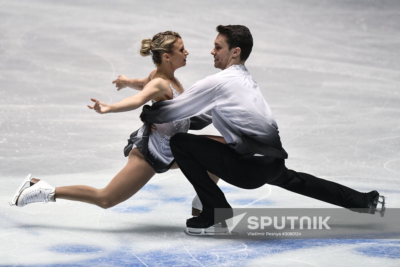 Figure skating. 2017 World Team Trophy. Pairs. Free program