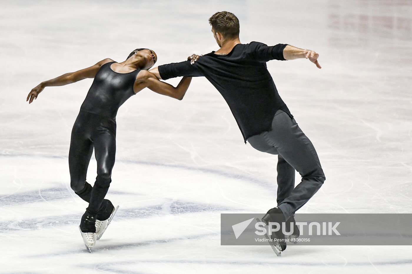 Figure skating. 2017 World Team Trophy. Pairs. Free program