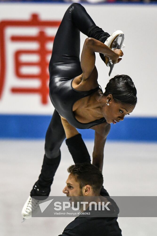 Figure skating. 2017 World Team Trophy. Pairs. Free program