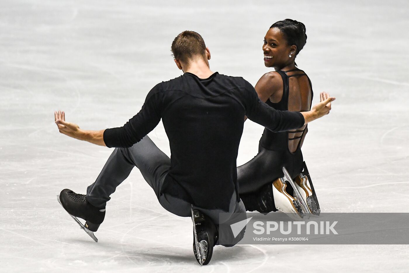 Figure skating. 2017 World Team Trophy. Pairs. Free program