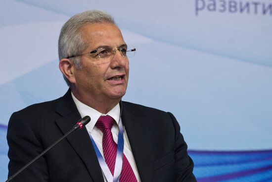 Yalta International Economic Forum in Crimea. Day Two