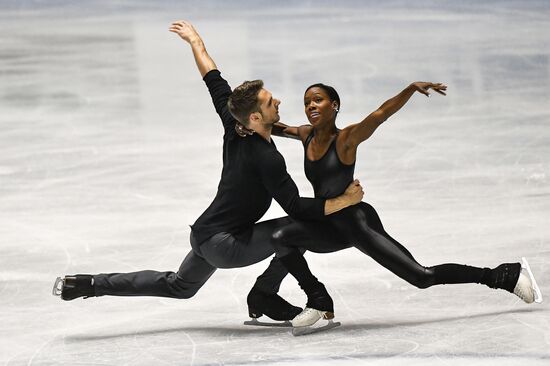 Figure skating. 2017 World Team Trophy. Pairs. Free program