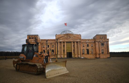 Rehearsal of military historical re-enactment The Battle of Berlin