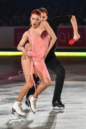 2017 ISU World Team Trophy in Figure Skating. Exhibition gala