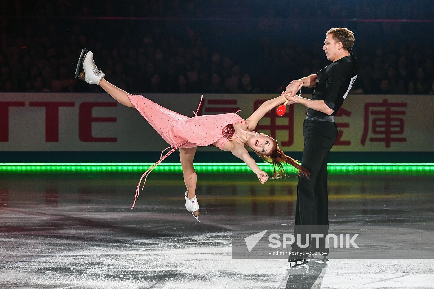 2017 ISU World Team Trophy in Figure Skating. Exhibition gala