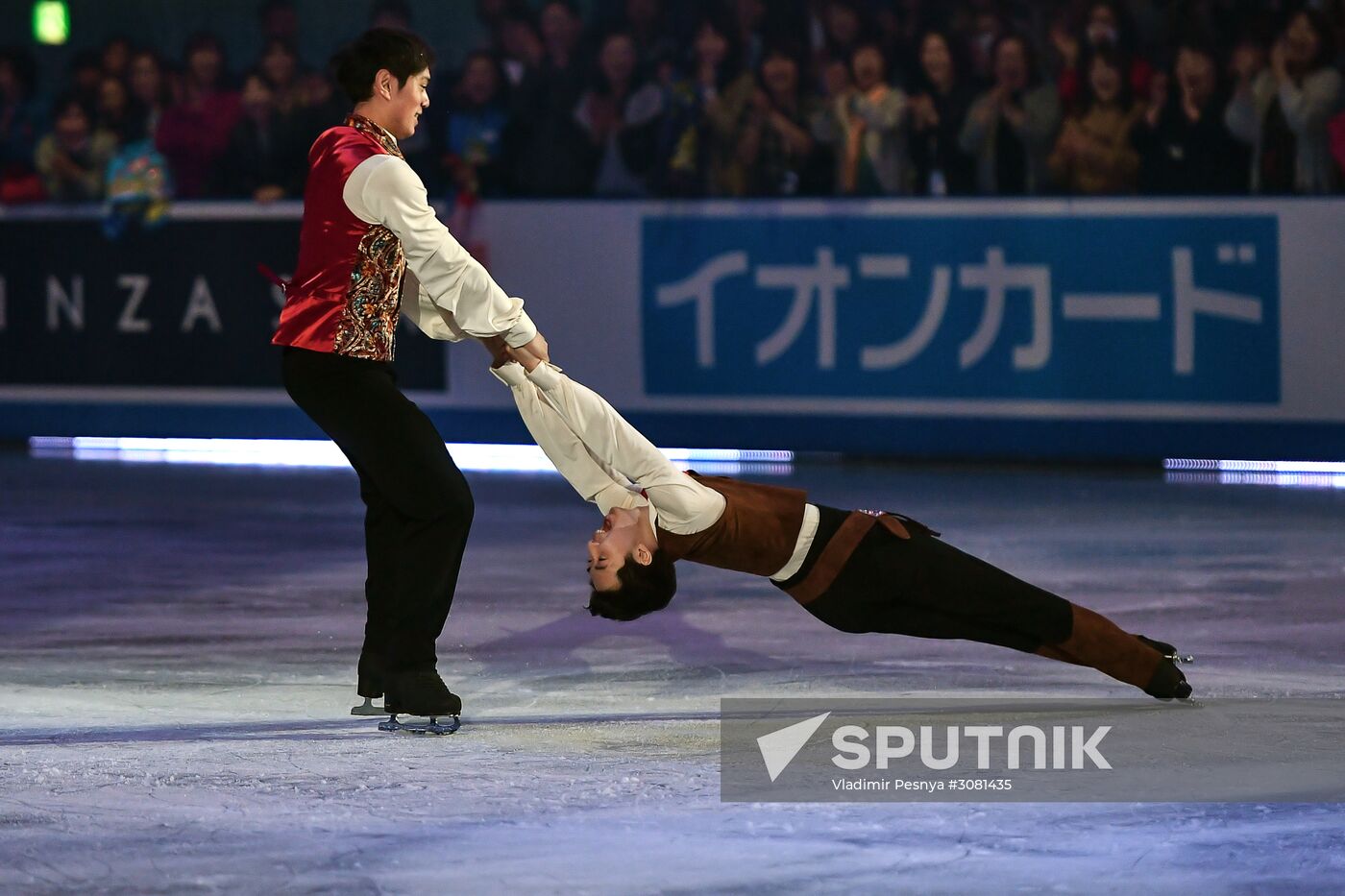 2017 ISU World Team Trophy in Figure Skating. Exhibition gala