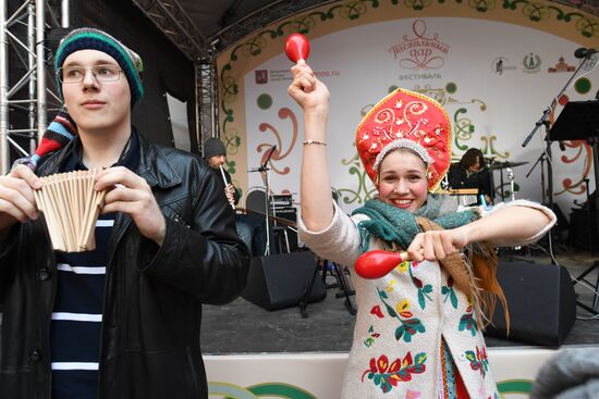 Media Easter art festival for journalists
