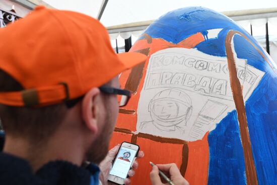 Media Easter art festival for journalists