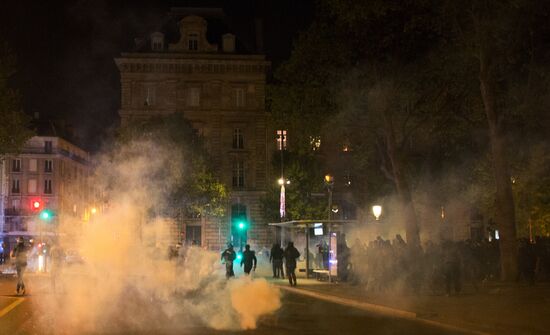 Protests in Paris
