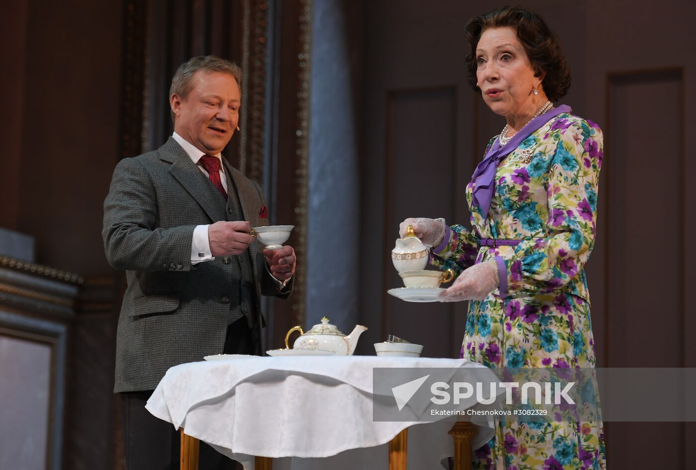 Preview of the play "Audience"