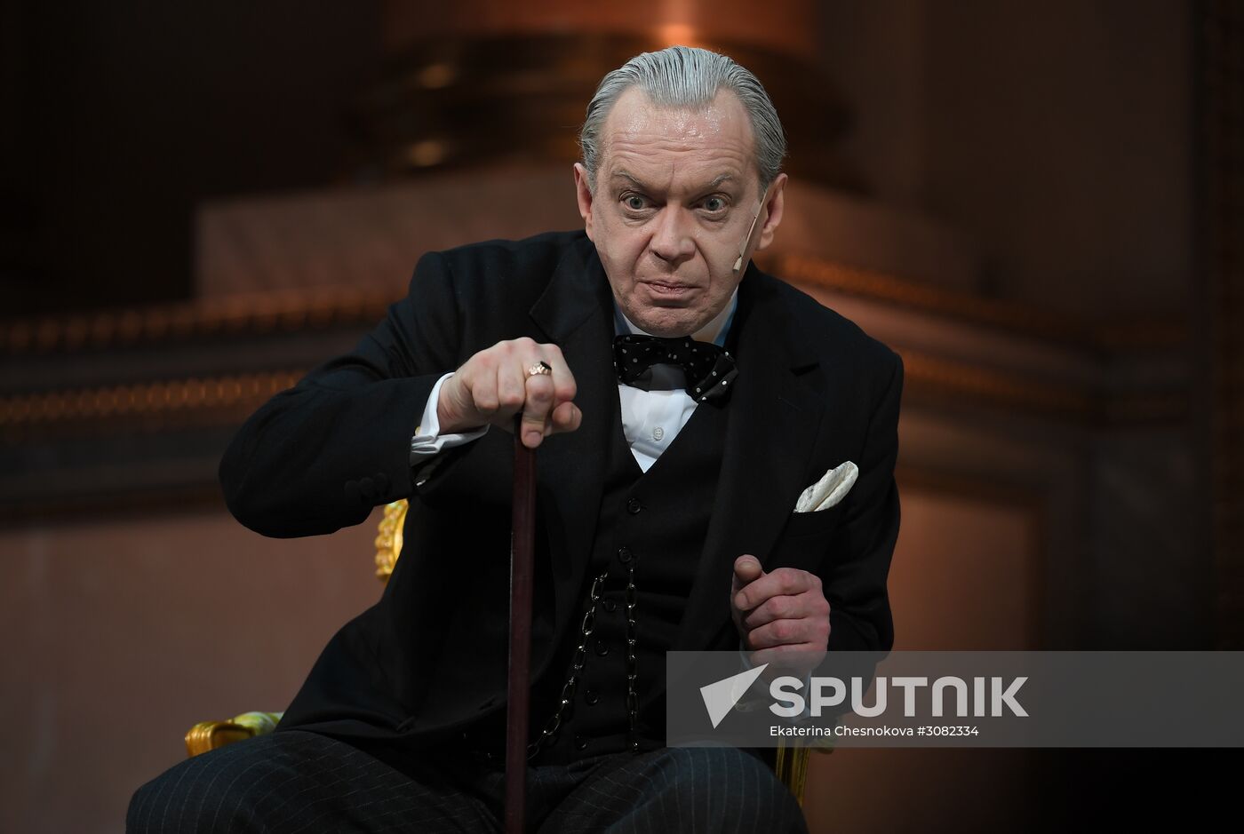 Preview of the play "Audience"
