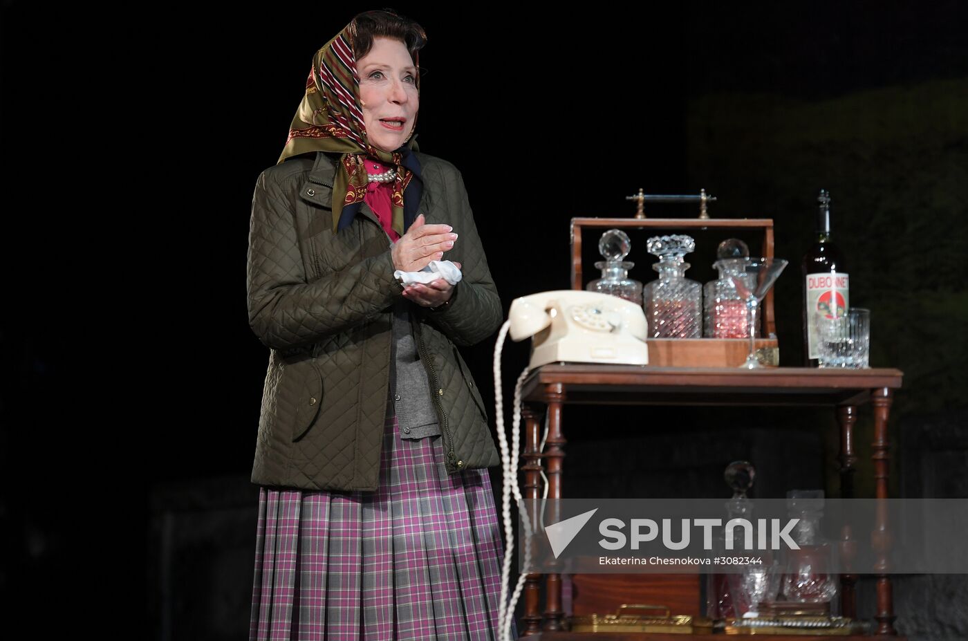 Preview of the play "Audience"
