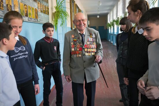 Great Patriotic War veteran Nikolai Oleinikov from Crimea