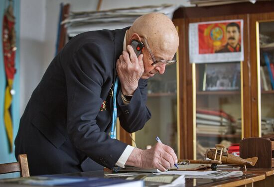 Great Patriotic War veteran Nikolai Oleinikov from Crimea