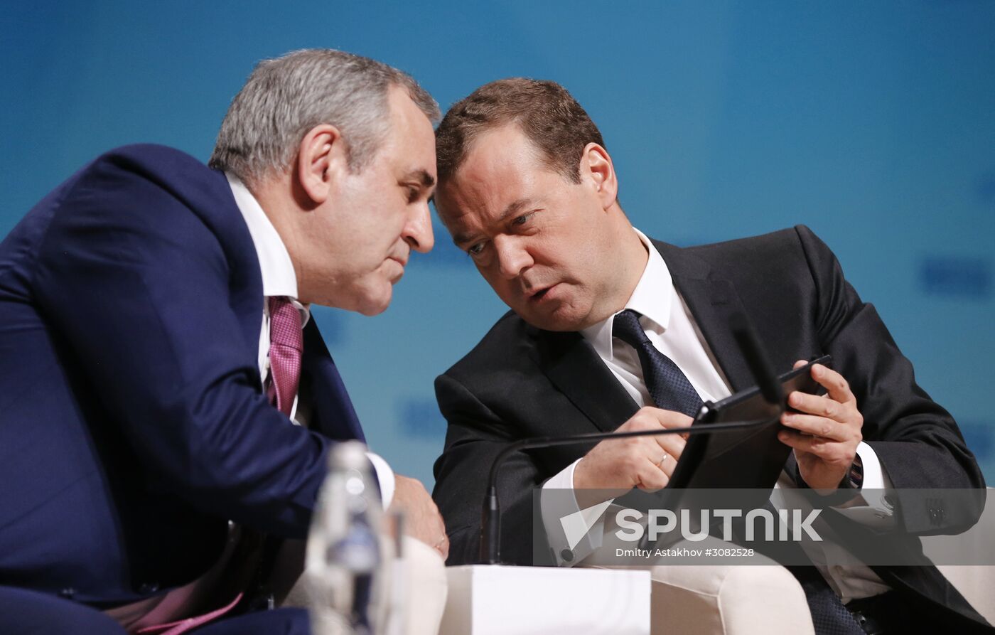 Dmitry Medvedev visits Omsk