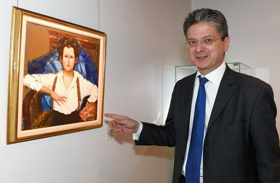 Russian art top lot exhibition ahead of auction in London