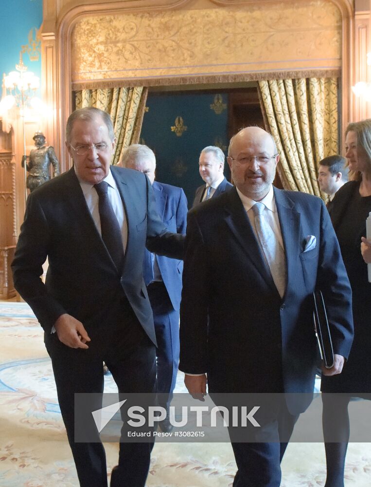 Sergei Lavrov meets with OSCE Secretary General Lamberto Zannier