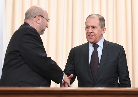 Sergei Lavrov meets with OSCE Secretary General Lamberto Zannier