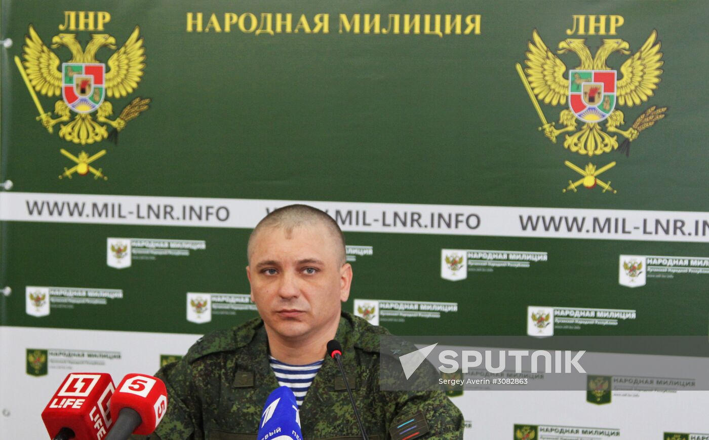 Representatives OSCE Mission to Ukraine visit the OSCE car blast site in Lugansk Region