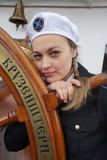 Kruzenshtern bark sails off for the first voyage in the new navigation season
