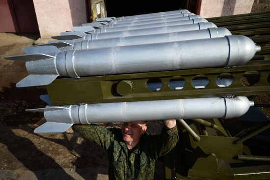 Manufacturing full-size models of WWII military vehicles in Novosibirsk Region