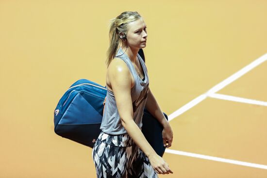 Maria Sharapova trains before returning to competitive play after ban