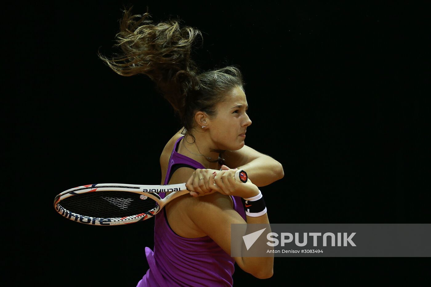 WTA Porsche Tennis Grand Prix 2017. Day Three