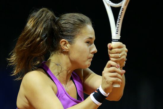 WTA Porsche Tennis Grand Prix 2017. Day Three