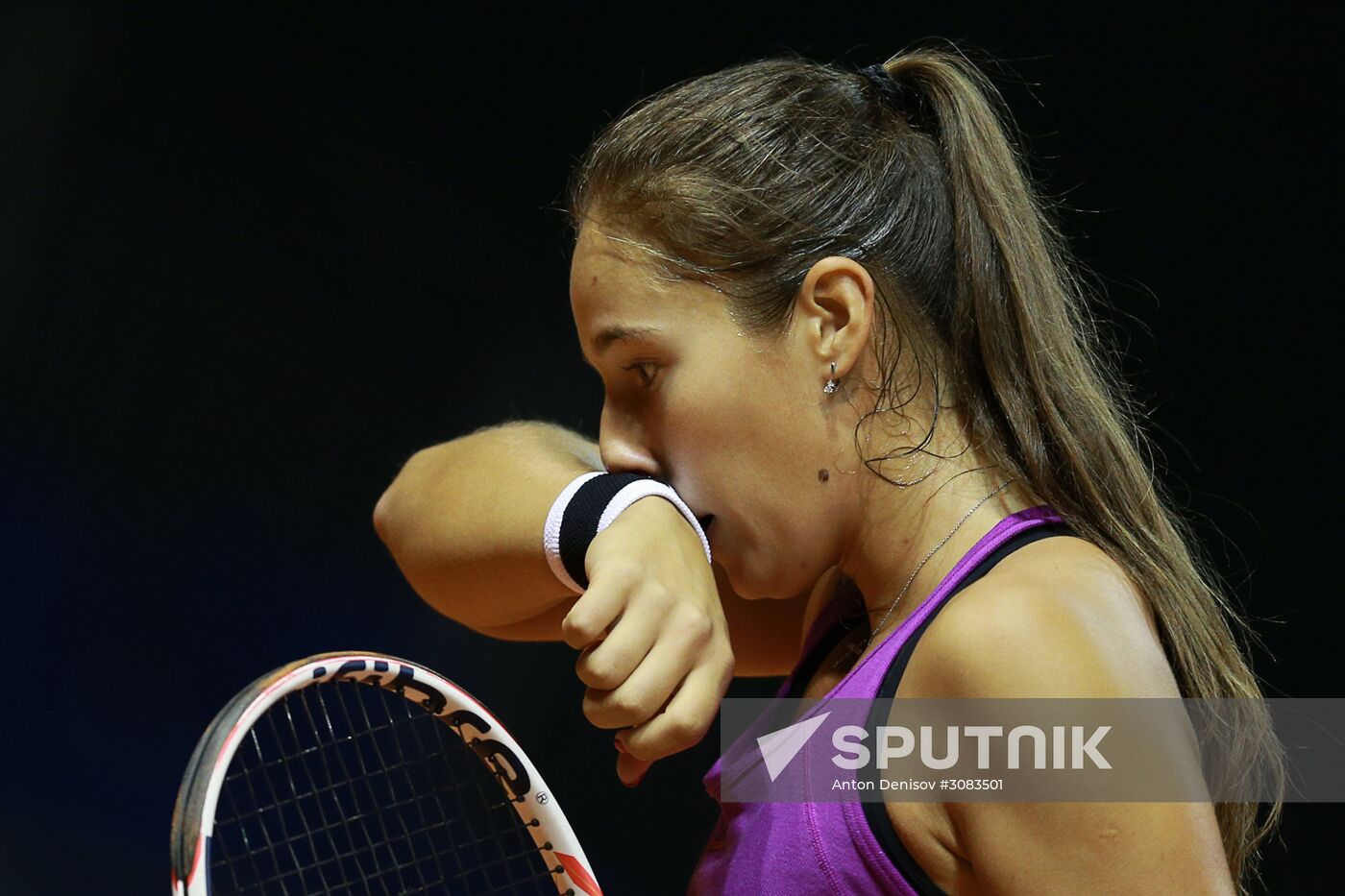 WTA Porsche Tennis Grand Prix 2017. Day Three