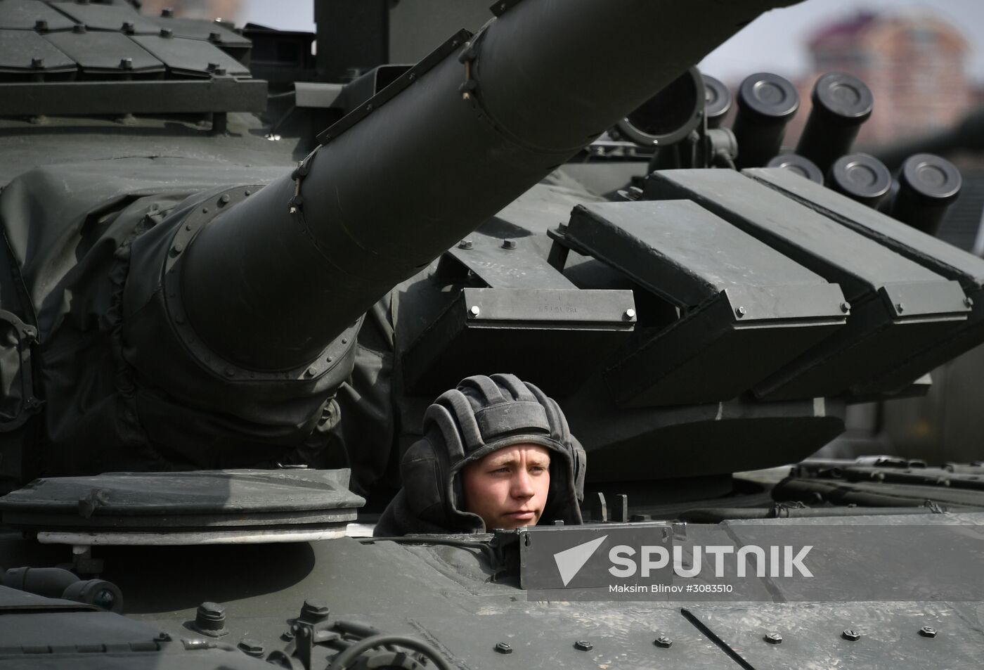 Preparing military equipment for Victory Day parade