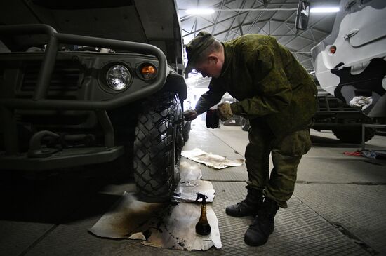 Preparing military equipment for Victory Day parade