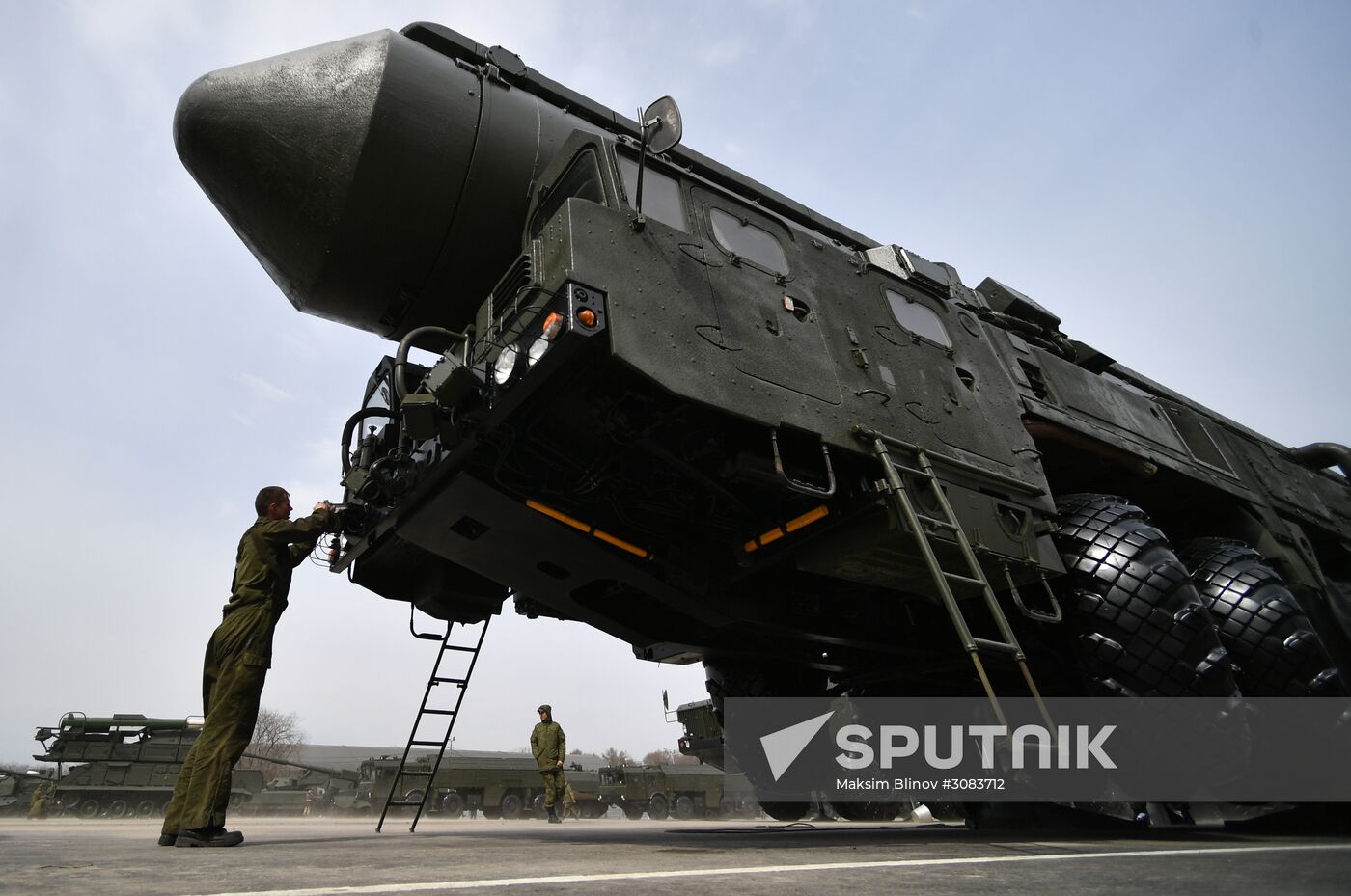 Preparing military equipment for Victory Day parade