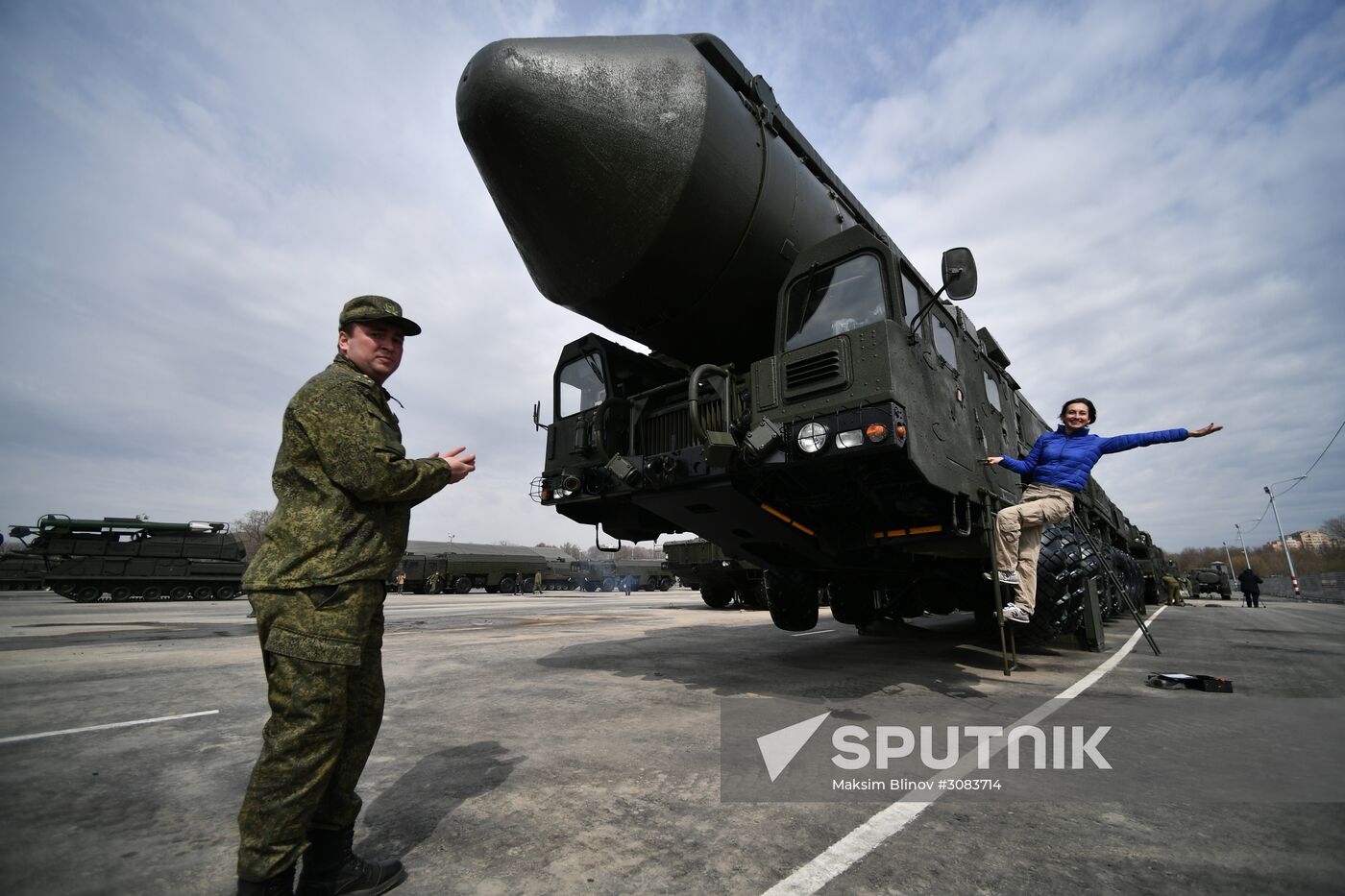 Preparing military equipment for Victory Day parade
