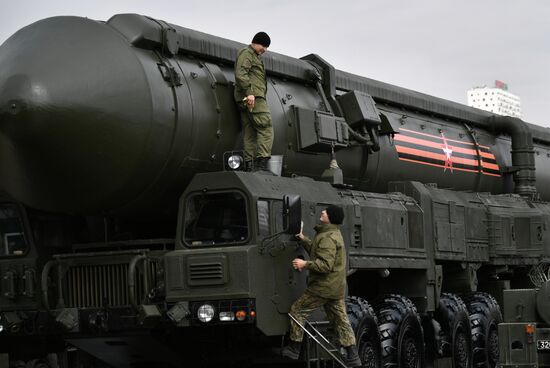 Preparing military equipment for Victory Day parade