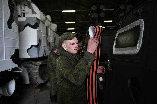 Preparing military equipment for Victory Day parade