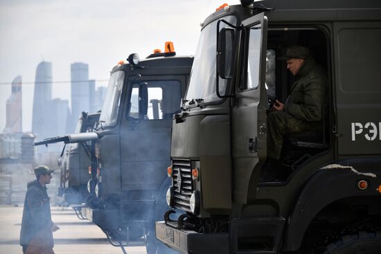 Preparing military equipment for Victory Day parade