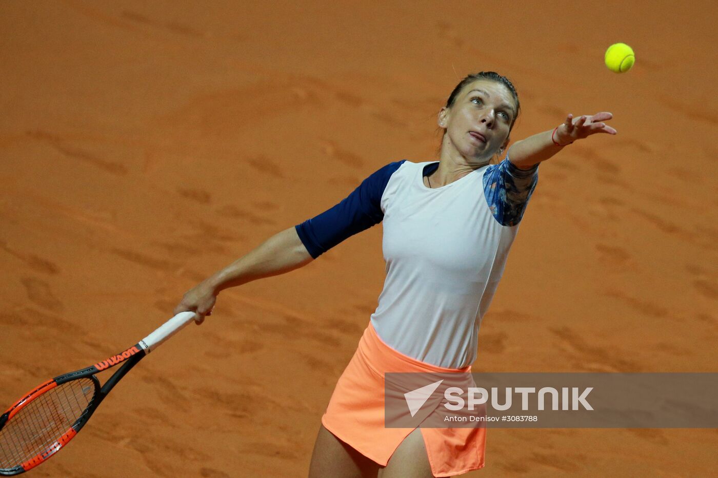 WTA Porsche Tennis Grand Prix 2017. Day Three