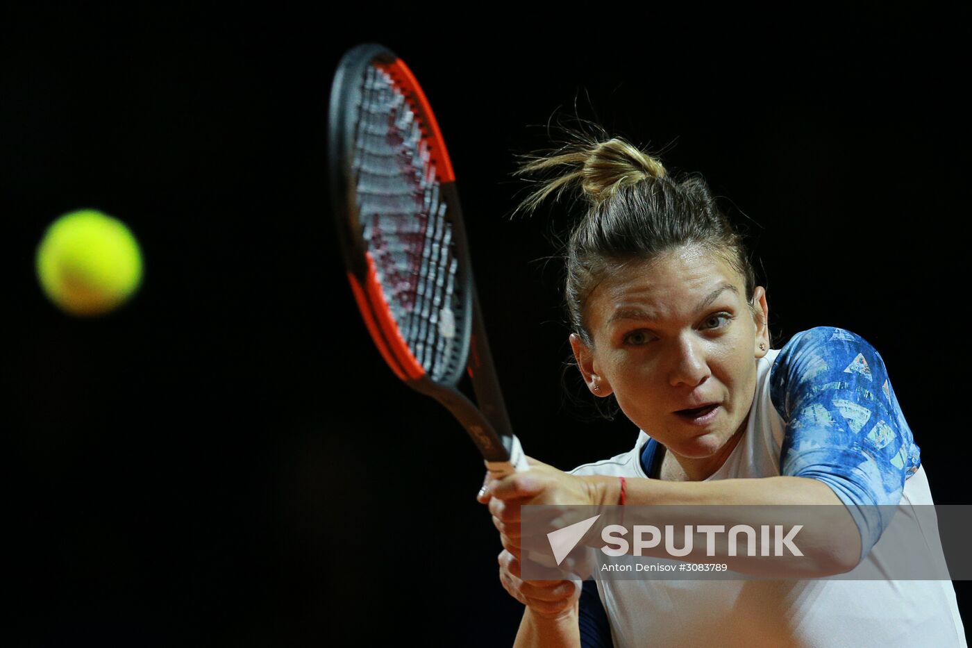 WTA Porsche Tennis Grand Prix 2017. Day Three