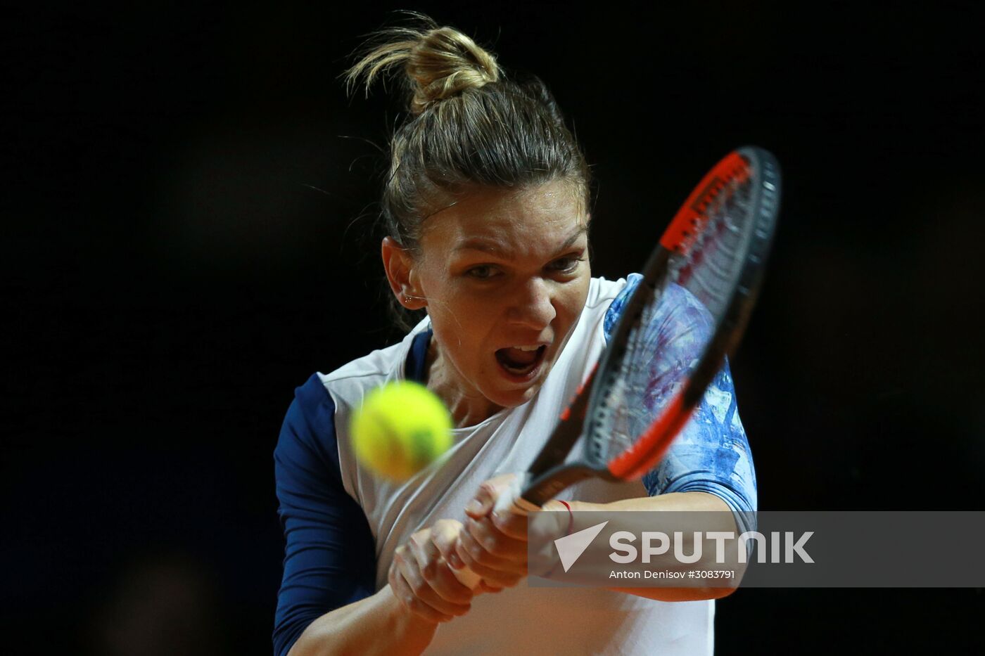 2017 WTA Porsche Tennis Grand Prix. Day Three