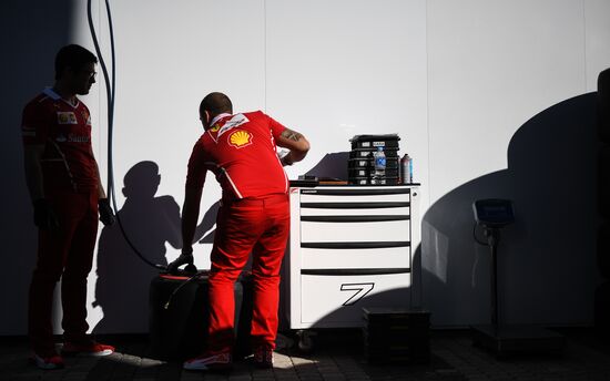 Preparations for Russian leg of Formula One World Championship circuit racing series