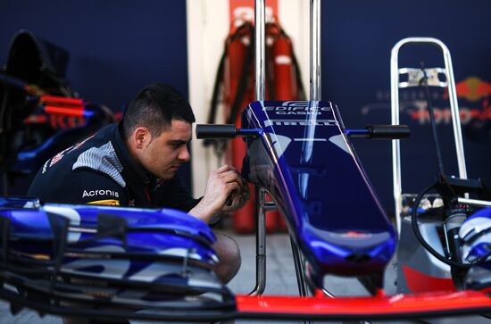 Preparations for Russian leg of Formula One World Championship circuit racing series