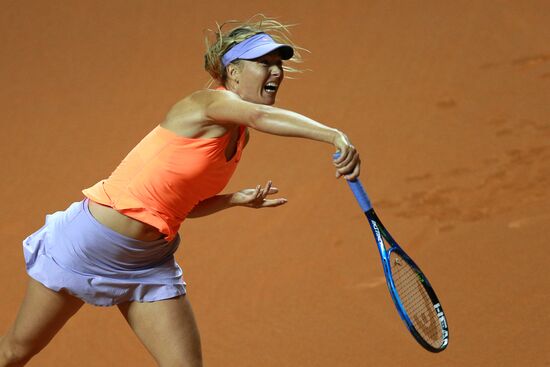 2017 WTA Porsche Tennis Grand Prix. Day Three