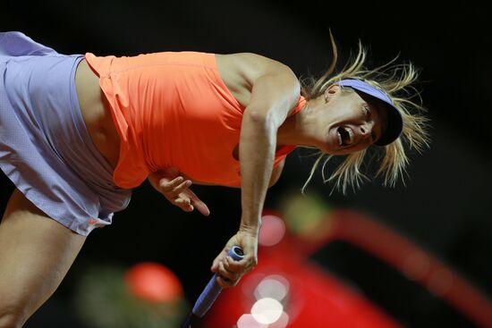 2017 WTA Porsche Tennis Grand Prix. Day Three