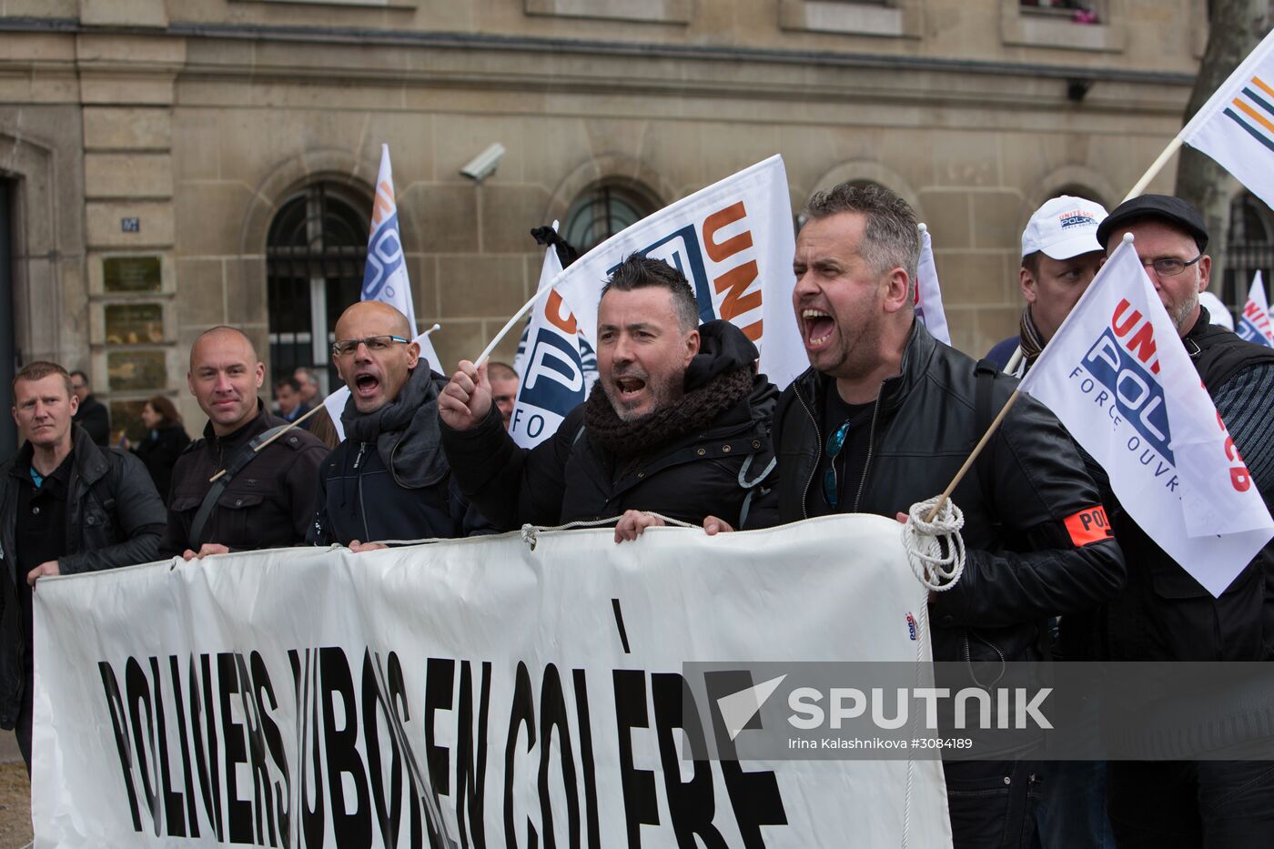 Police protests in Paris