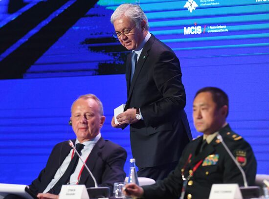 6th Moscow Conference on International Security. Day Two