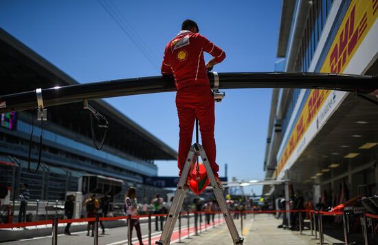 Preparations for Russian leg of Formula One World Championship circuit racing series