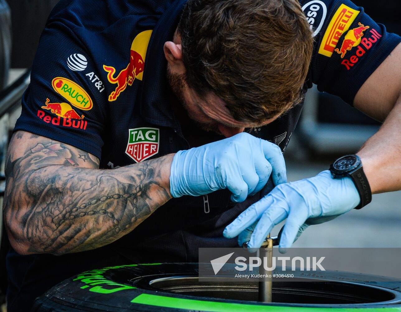 Preparations for Russian leg of Formula One World Championship circuit racing series