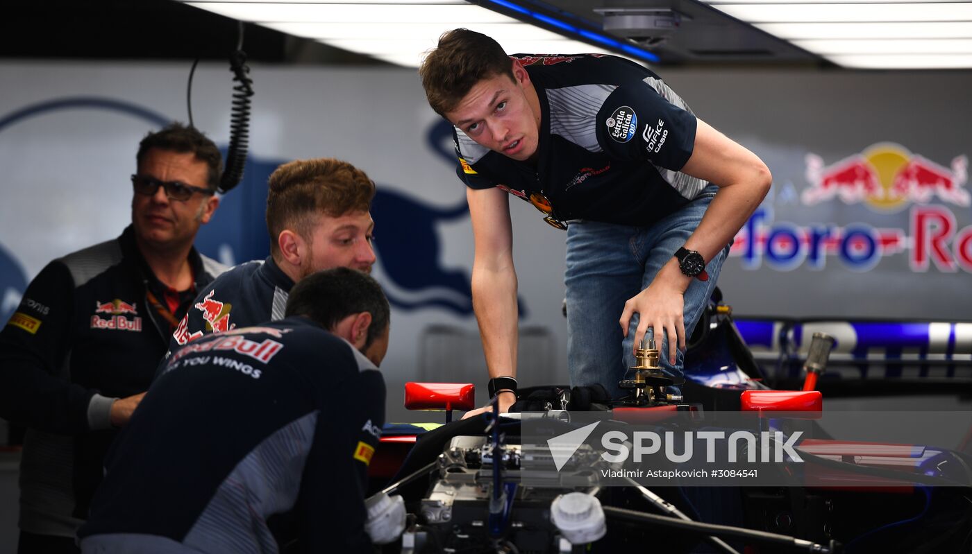 Preparations for Russian leg of Formula One World Championship circuit racing series