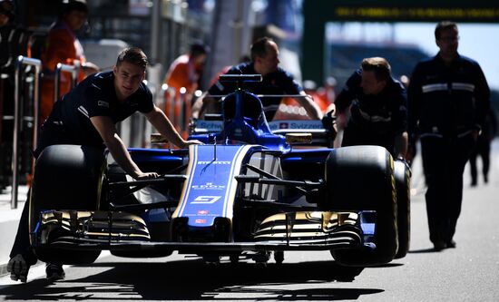 Preparations for Russian leg of Formula One World Championship circuit racing series