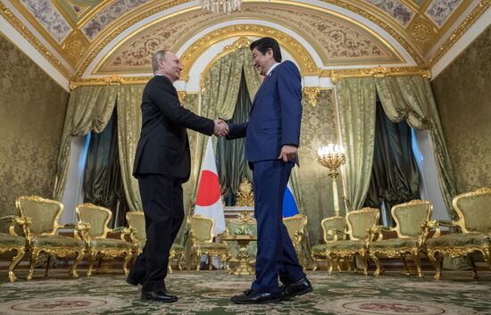 President Putin meets with Japanese Prime Minister Shinzo Abe